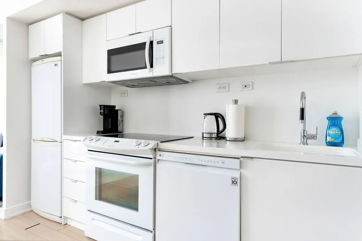 Prime Location Downtown Toronto Apartment 0*,  Canada