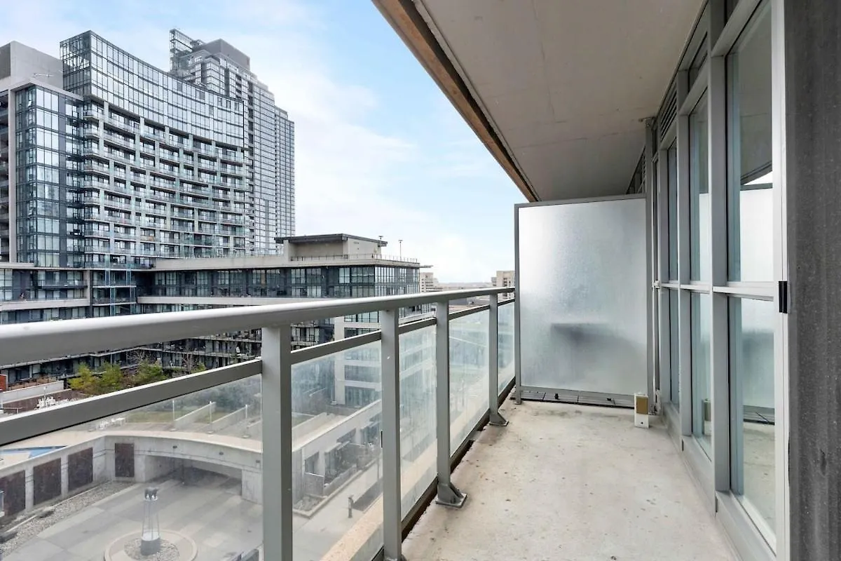 Prime Location Downtown Toronto Apartment Canada
